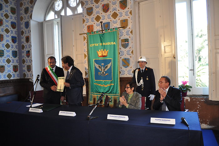 Datei:IT ragusa-g9.jpg