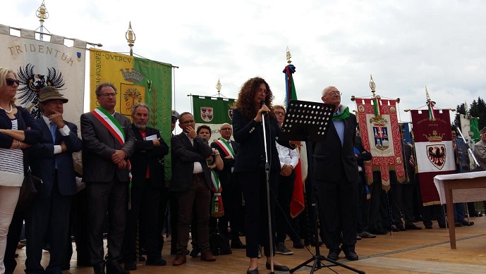 Datei:IT trento-g35etal.jpg