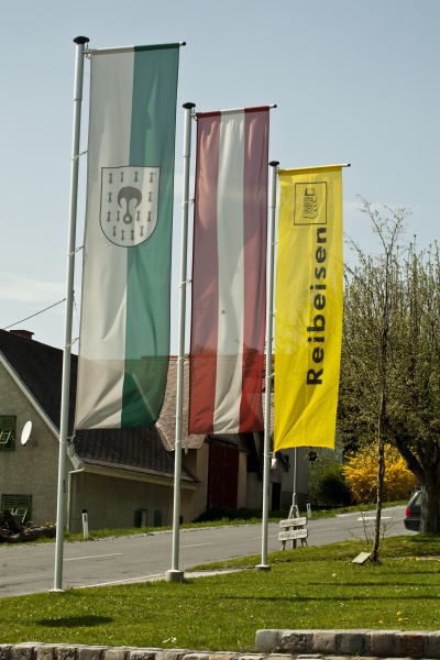 Datei:AT gutenberg--gutenberg-an-der-raabklamm1.jpg