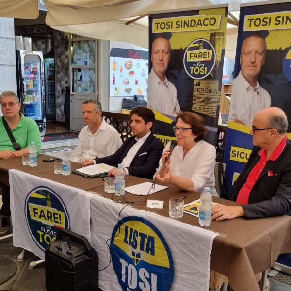 Datei:POL IT fare-con-flavio-tosi6.jpg