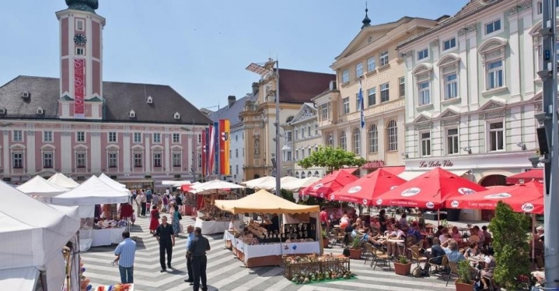 Datei:AT sankt-poelten1.jpg