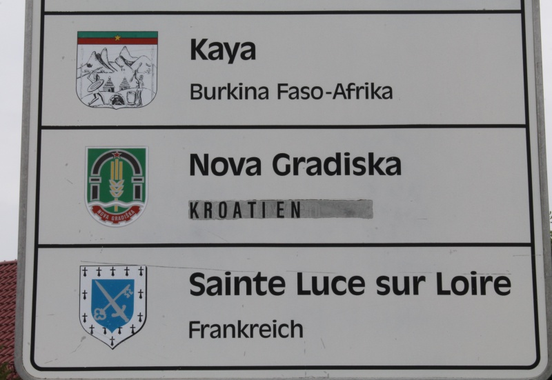 Datei:BF kaya-w-ms1etal.jpg