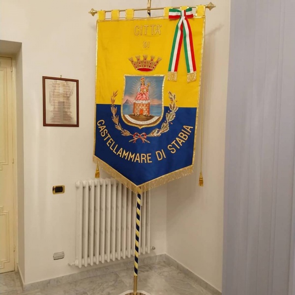 Datei:IT castellamare-di-stabia-g1.jpg