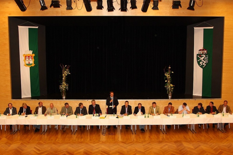 Datei:AT muerzzuschlag--muerzzuschlag1.jpg