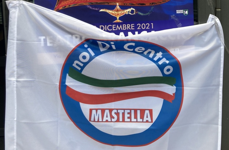 Datei:POL IT noi-di-centro1-.jpg