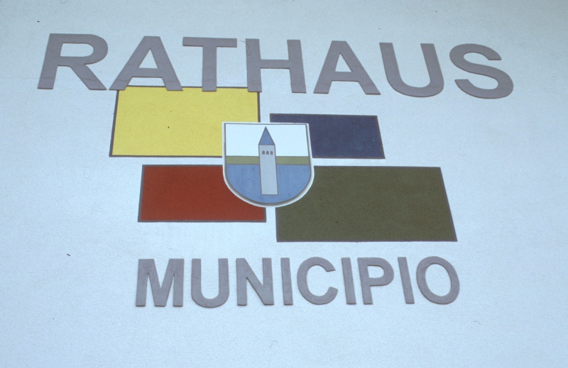 Datei:IT graun-im-vinschgau-w-ms1.jpg