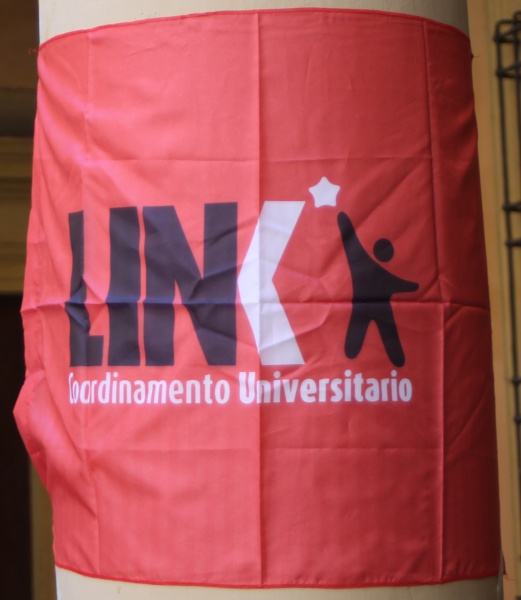 Datei:POL IT link-ms1.jpg