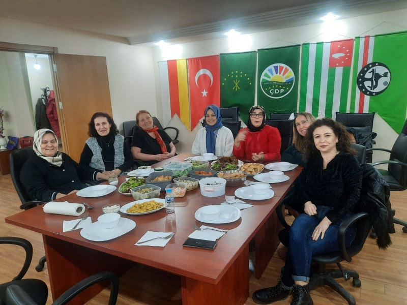 Datei:POL TR cogulcu-demokrasi-partisi5.jpg