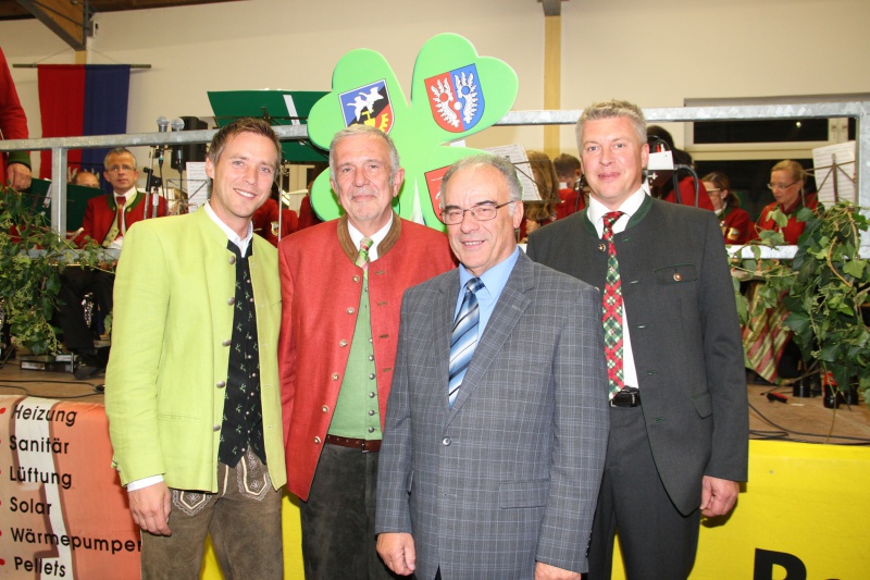 Datei:AT dorfbeuern1.jpg