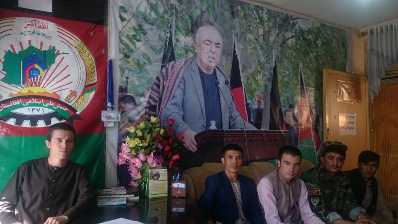 Datei:POL AF junbish-i-milli26.jpg