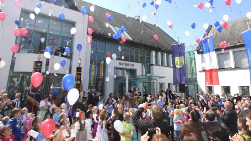 Datei:FR ahuille1.jpg