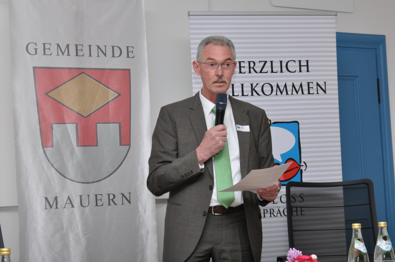 Datei:Mauern-rollup2.jpg