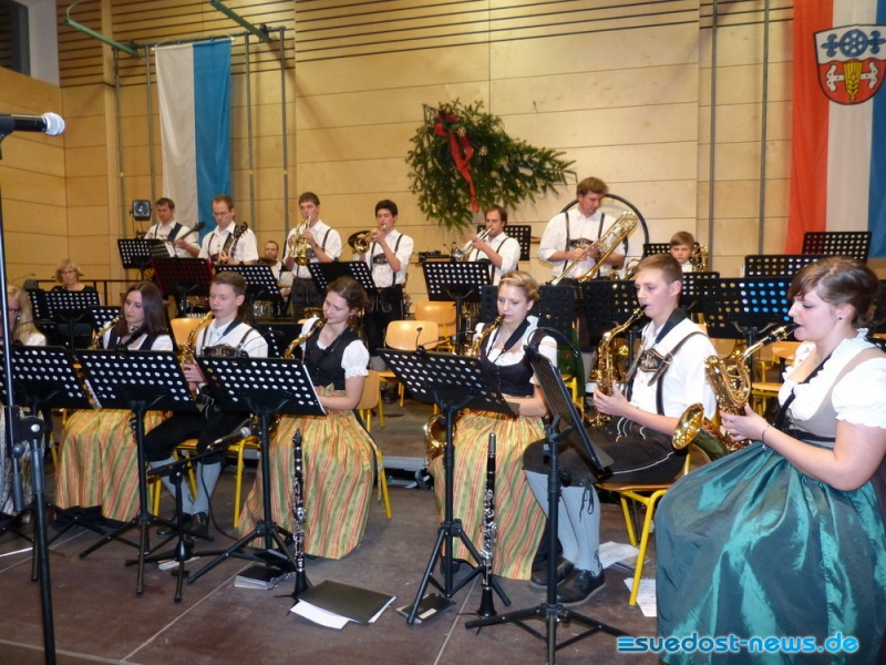 Datei:Saaldorf-surheim4.jpg