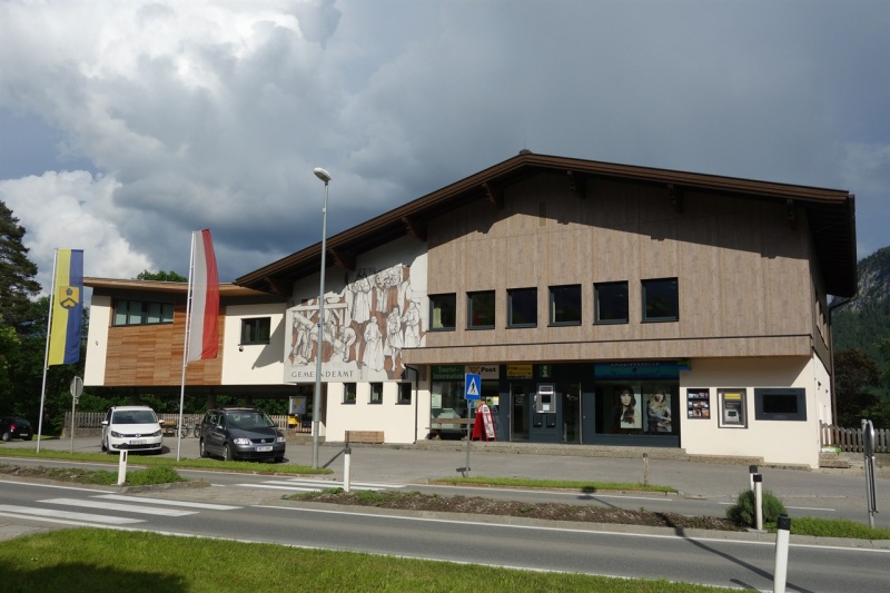 Datei:AT hoefen2.jpg