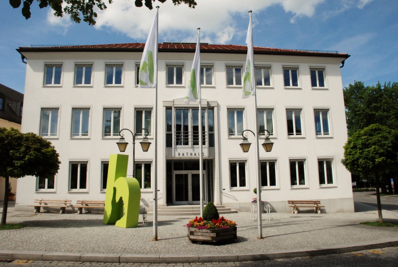 Datei:Holzkirchen-mb5.jpg