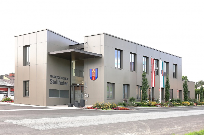 Datei:AT stallhofen1.jpg