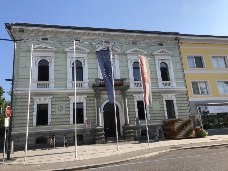 Datei:AT perg2.jpg