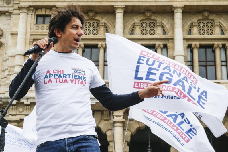 Datei:POL IT eutanasia-legale6.jpg