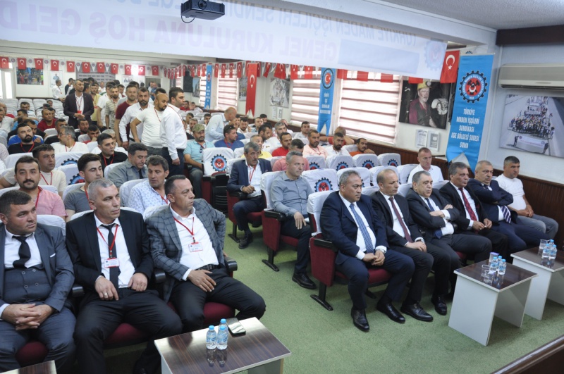 Datei:POL TR turkiye-maden-iscileri-sendikasi7.jpg