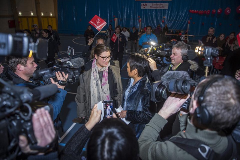 Datei:POL GL inuit-ataqatigiit131.jpg