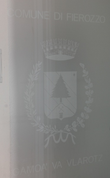 Datei:IT fierozzo-w-ms2.jpg