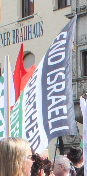 Datei:DEM 2024-05-01-end-israeli-apartheid3.jpg