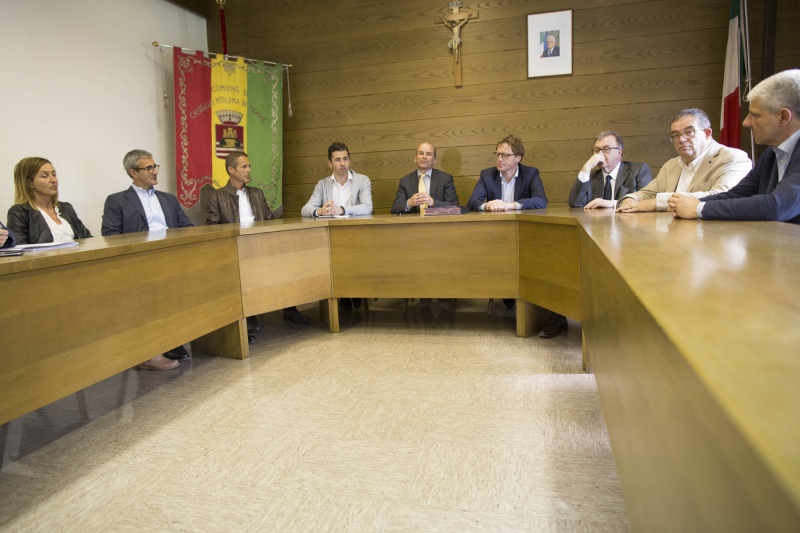 Datei:IT castello-molina-di-fiemme-g1.jpg