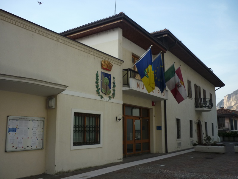 Datei:IT rovere-della-luna3.jpg