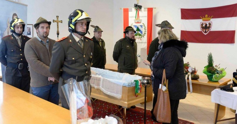 Datei:IT fierozzo-g1.jpg