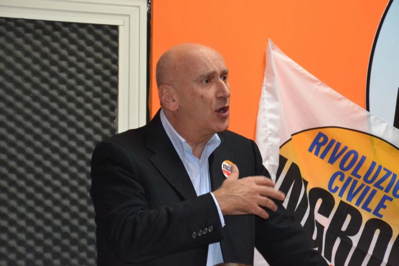 Datei:POL IT rivoluzione-civile4.jpg