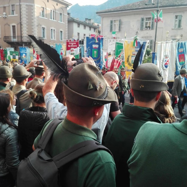 Datei:IT castello-tesino-g6etal.jpg