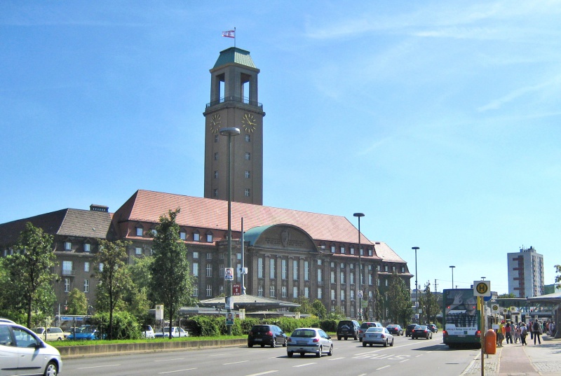 Datei:Berlin--spandau01.jpg