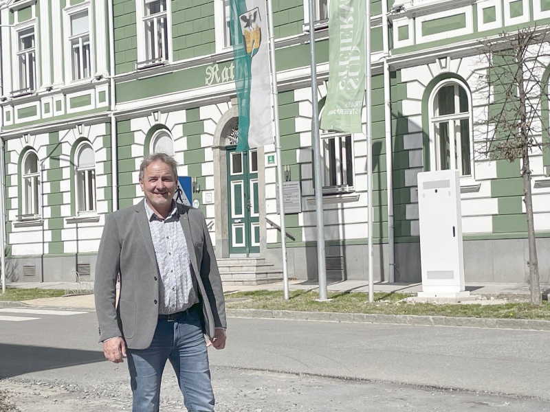 Datei:AT strass-in-steiermark1.jpg