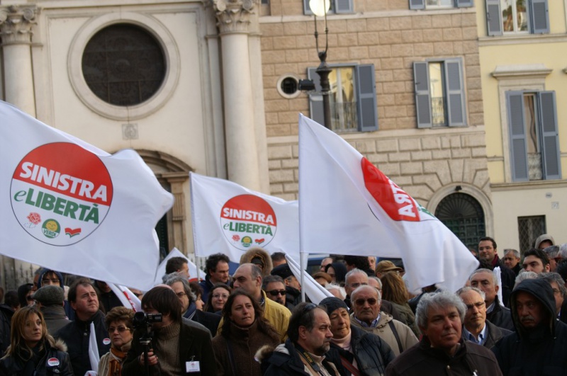 Datei:POL IT sinistra-e-liberta1.jpg