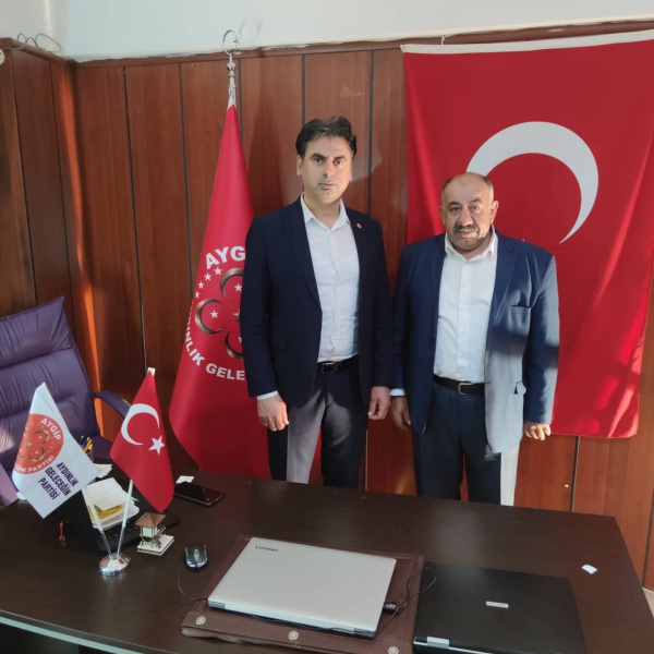 Datei:POL TR aydinlik-gelecegin-partisi3.jpg