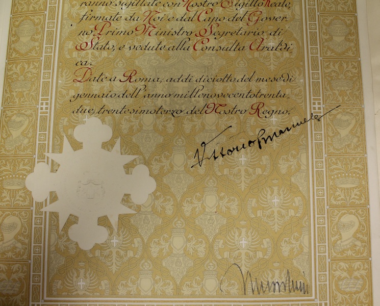 Datei:IT sanzeno-w-rd-ms5a.jpg