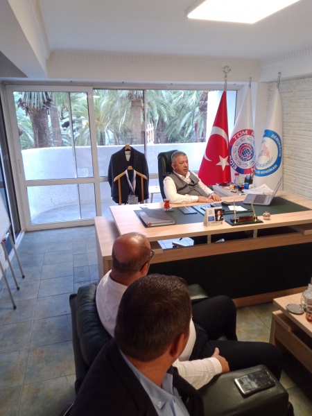 Datei:POL TR demokratik-saglik-sosyal-hizmet-calisanlari-sendikasi2.jpg