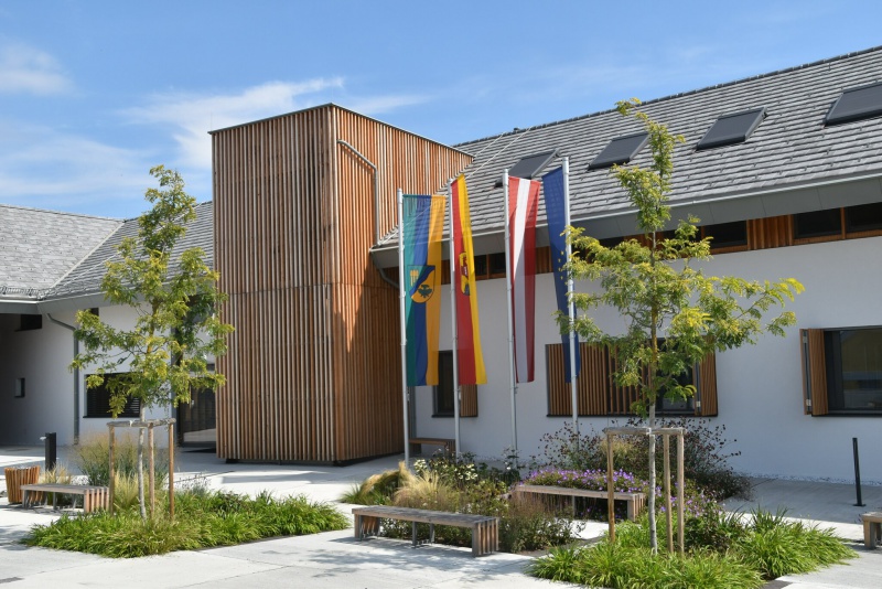 Datei:AT burgauberg-neudauberg1.jpg