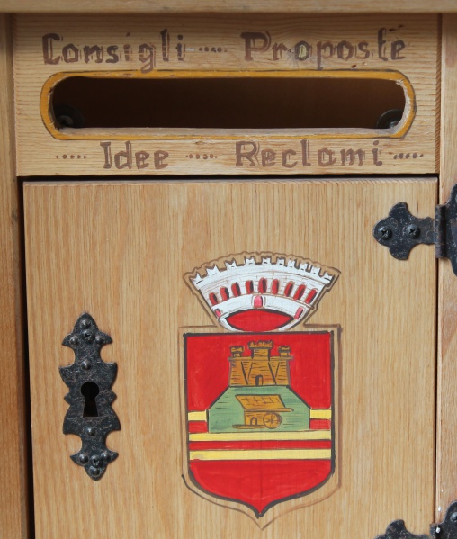 Datei:IT castello-molina-di-fiemme-w-ms4.jpg