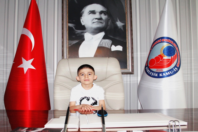 Datei:POL TR birlesik-kamu-isgorenleri-sendikalari-konfederasyonu1.jpg